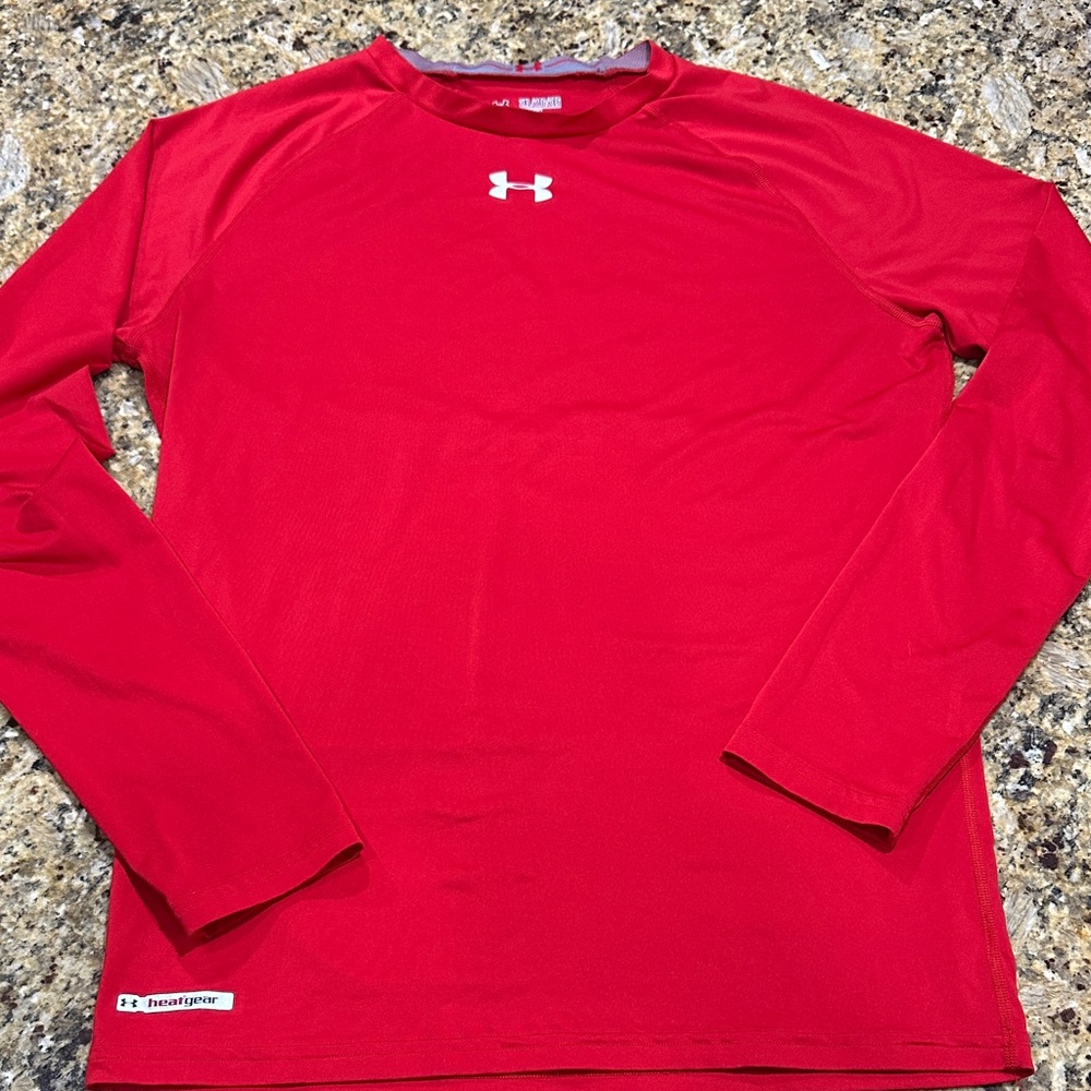 Under Armour Men's Vibrant Red Long Sleeve Tee